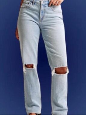 Light Blue Distressed High-Rise Women’s Jeans